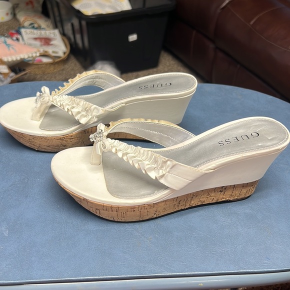 Guess dressy  slide on sandals 3 inch high heels wore once - Picture 5 of 5